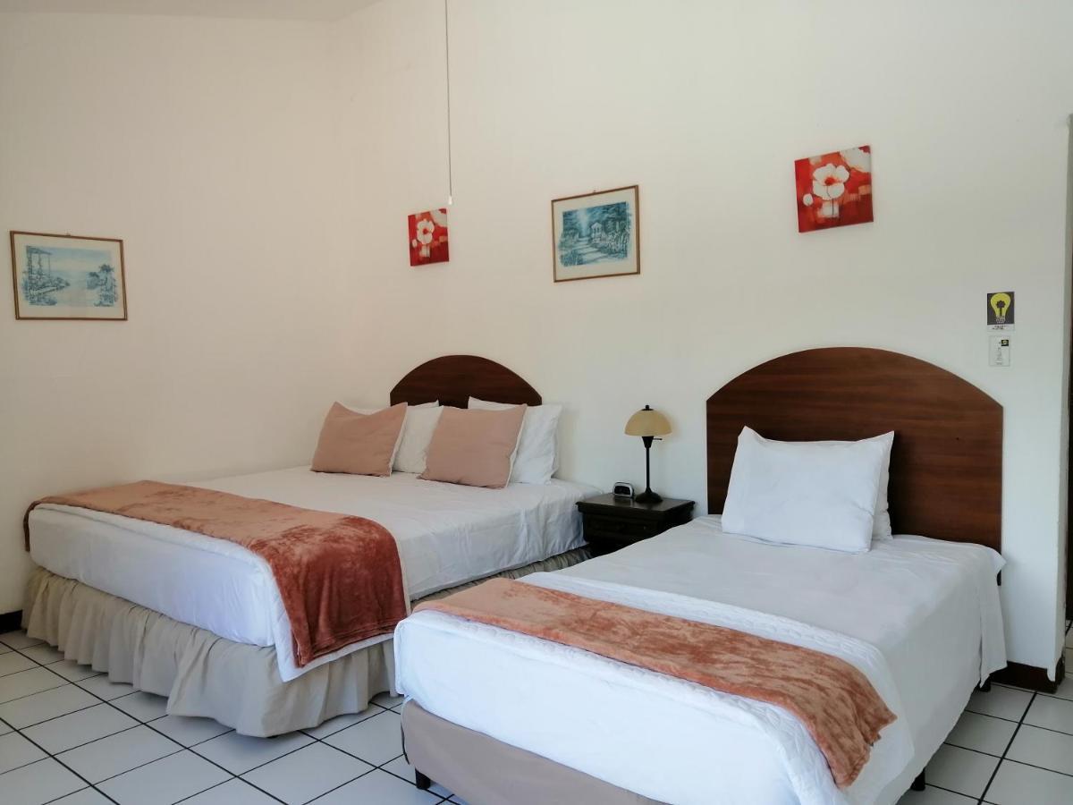 Novohostal B&B Guatemala-Stad Buitenkant foto