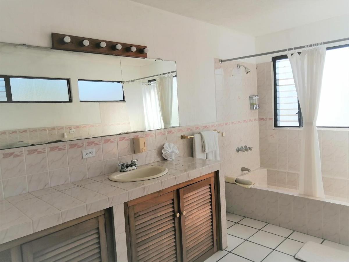 Novohostal B&B Guatemala-Stad Buitenkant foto