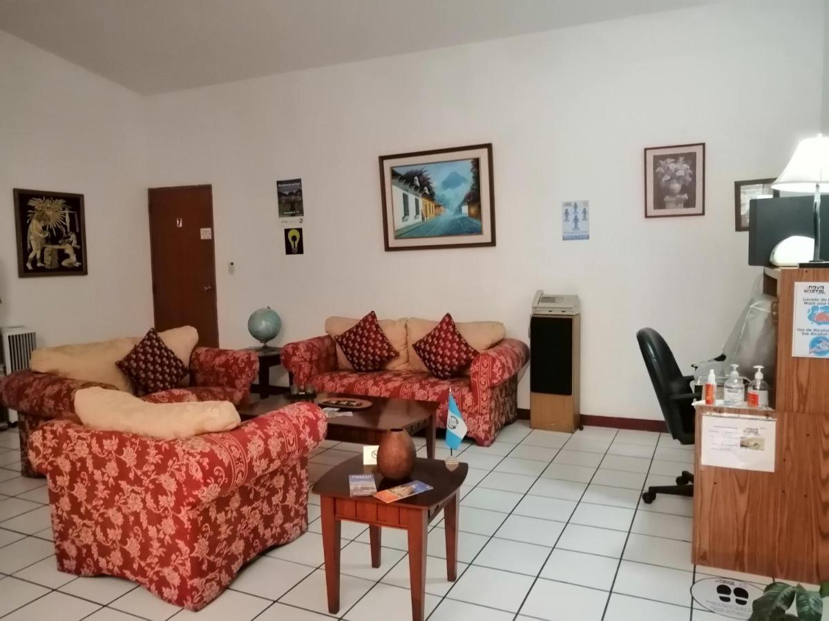 Novohostal B&B Guatemala-Stad Buitenkant foto