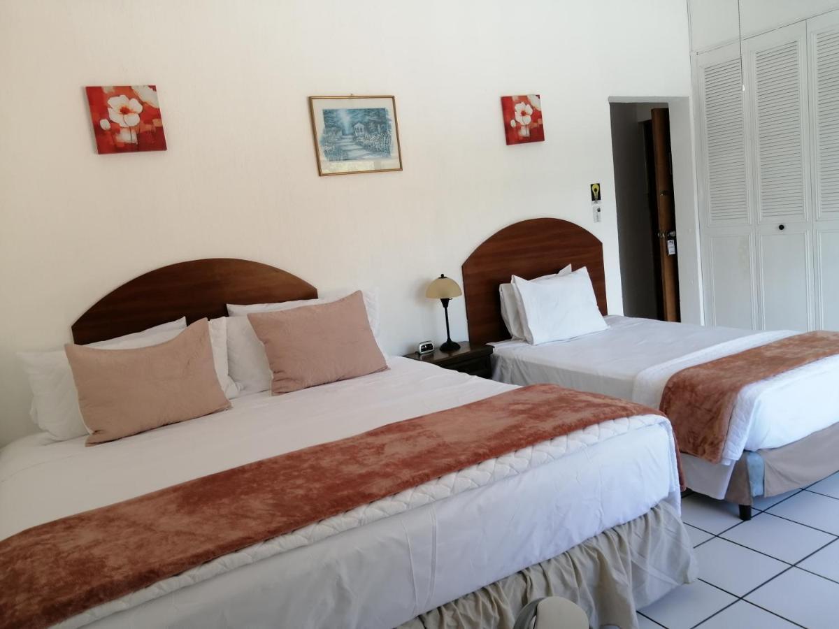 Novohostal B&B Guatemala-Stad Buitenkant foto